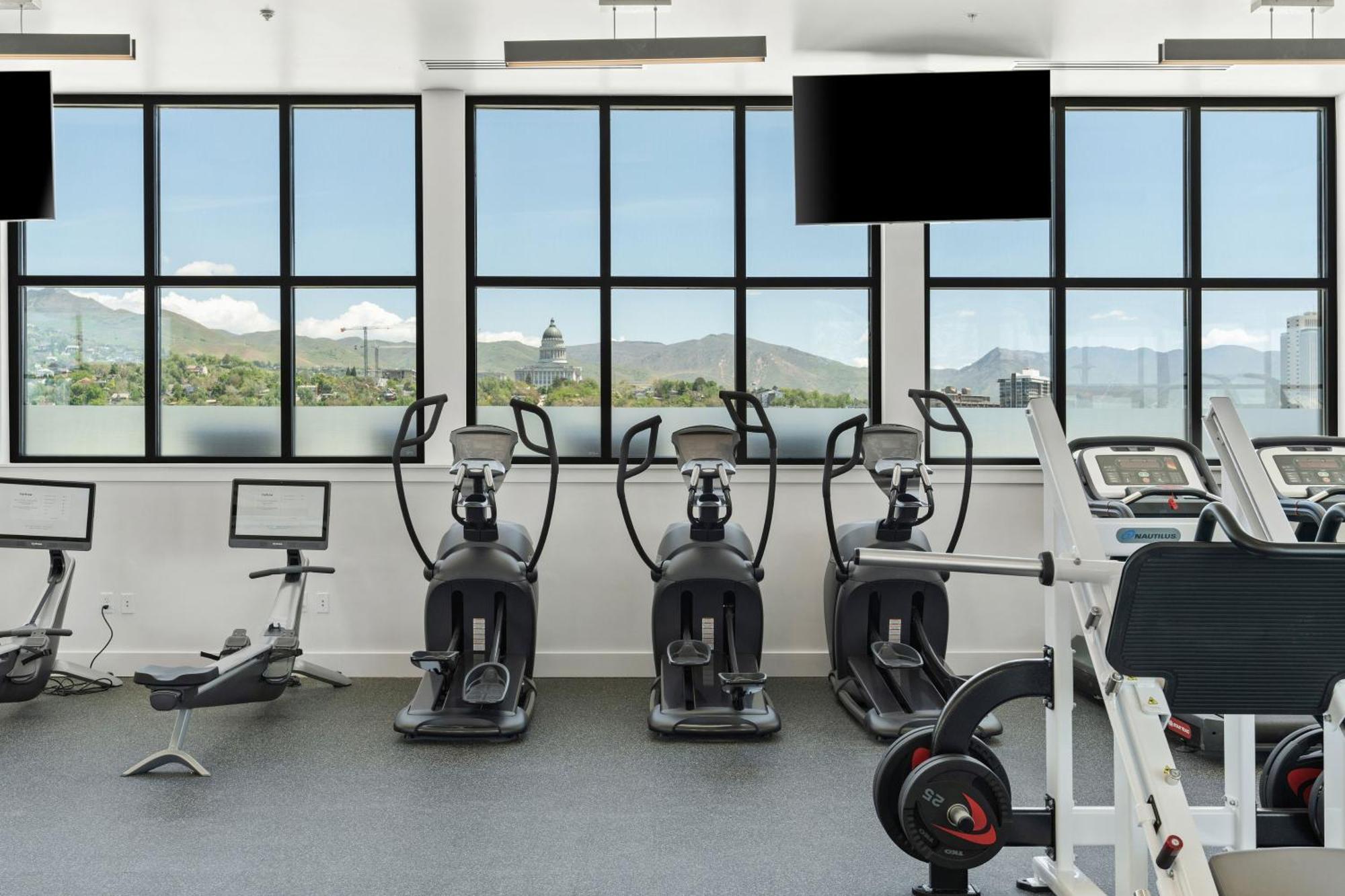Outstanding Amenities-New Complex- Downtown Luxury Leilighet Salt Lake City Eksteriør bilde