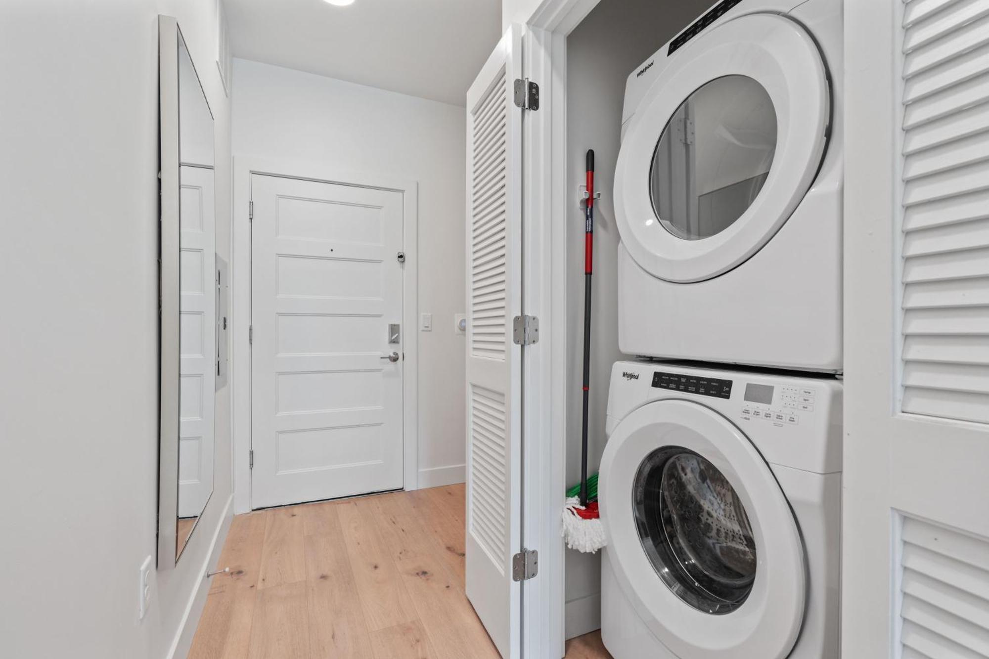 Outstanding Amenities-New Complex- Downtown Luxury Leilighet Salt Lake City Eksteriør bilde